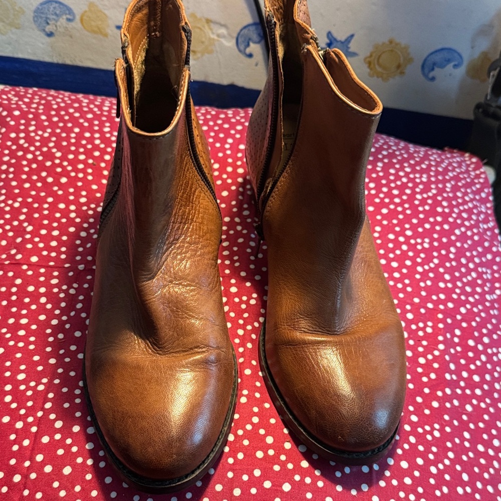 Earth Origins Brown Ankle Boots